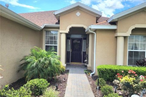 Casa en venta en Ocala, Florida, 2 dormitorios, 163.42 m2 № 1299396 - foto 5