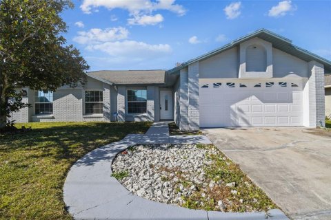 House in Kissimmee, Florida 3 bedrooms, 132.11 sq.m. № 1395686 - photo 3