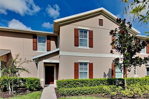 Townhouse in Saint Cloud, Florida 3 bedrooms, 172.05 sq.m. № 1395685 - photo 1