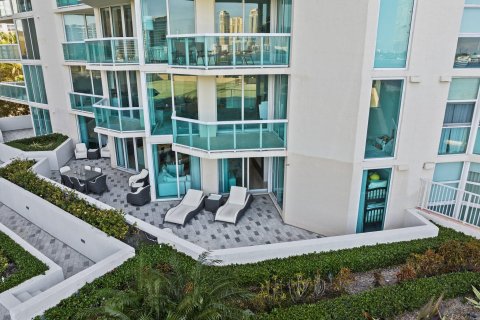 Copropriété à vendre à Aventura, Floride: 2 chambres, 149.57 m2 № 1155695 - photo 2