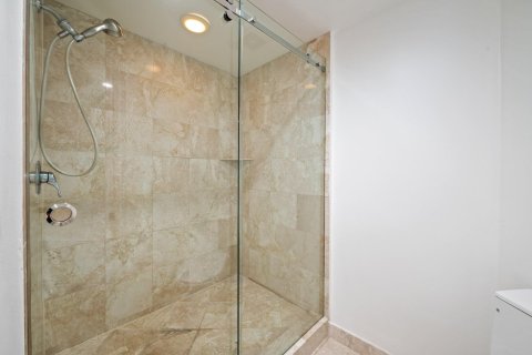 Condo in Aventura, Florida, 2 bedrooms  № 1155695 - photo 28