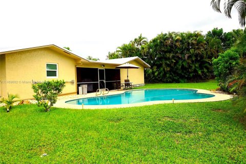 Casa en venta en Coral Springs, Florida, 4 dormitorios, 170.01 m2 № 781113 - foto 14