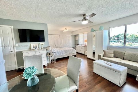 Touwnhouse à vendre à Delray Beach, Floride: 3 chambres, 132.2 m2 № 781072 - photo 8