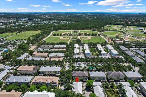 Townhouse in Jupiter, Florida 3 bedrooms, 182.27 sq.m. № 1186311 - photo 16