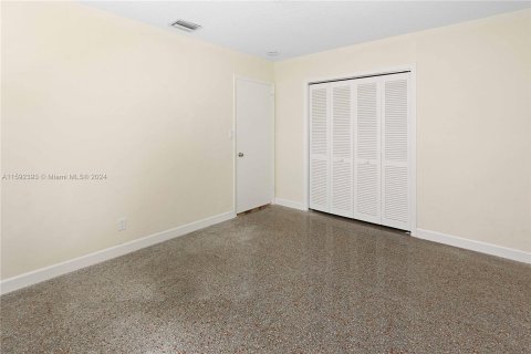Casa en venta en Hollywood, Florida, 2 dormitorios, 109.53 m2 № 1206165 - foto 9