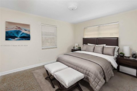 Casa en venta en Hollywood, Florida, 2 dormitorios, 109.53 m2 № 1206165 - foto 8