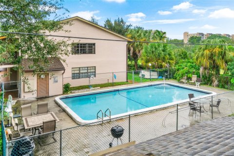 Copropriété à vendre à Deerfield Beach, Floride: 2 chambres, 114.27 m2 № 1141410 - photo 1