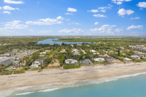 Casa en venta en Vero Beach, Florida, 4 dormitorios, 478.45 m2 № 1180593 - foto 16