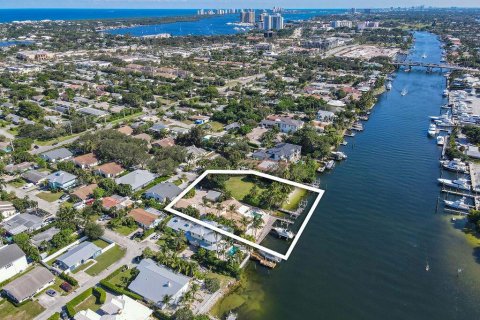 Villa ou maison à vendre à North Palm Beach, Floride: 6 chambres, 458.47 m2 № 720932 - photo 2