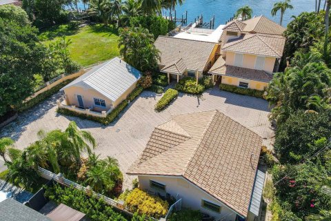 Villa ou maison à vendre à North Palm Beach, Floride: 6 chambres, 458.47 m2 № 720932 - photo 22