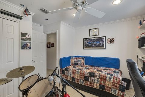 Casa en venta en Vero Beach, Florida, 5 dormitorios, 223.34 m2 № 856064 - foto 4