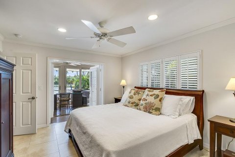 House in Vero Beach, Florida 5 bedrooms, 223.34 sq.m. № 856064 - photo 12