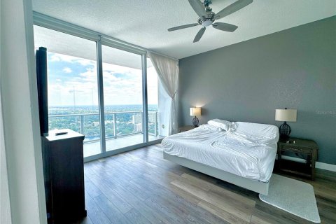 Condo in Orlando, Florida, 2 bedrooms  № 1153000 - photo 7