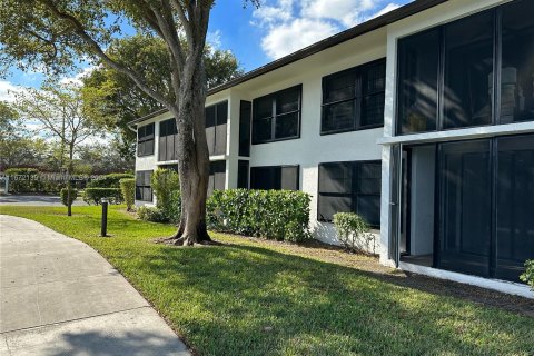 Condo in Oakland Park, Florida, 2 bedrooms  № 1394336 - photo 29