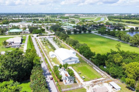 Купить земельный участок в Саутвест-Ранчес, Флорида № 736395 - фото 12