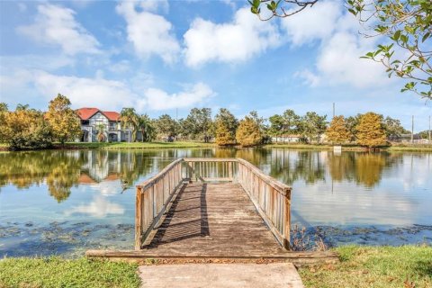 Condo in Orlando, Florida, 2 bedrooms  № 1137840 - photo 29