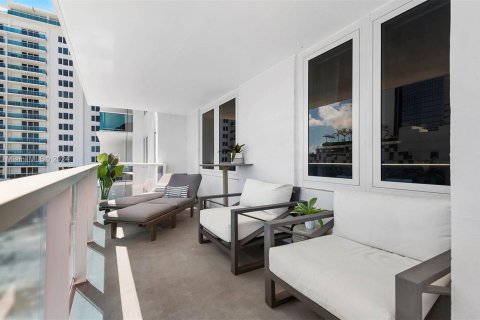 Copropriété à louer à Miami Beach, Floride: 2 chambres, 114.27 m2 № 927432 - photo 8