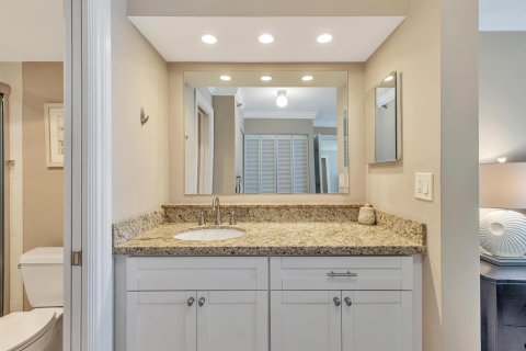 Condo in Jupiter, Florida, 2 bedrooms  № 977105 - photo 21