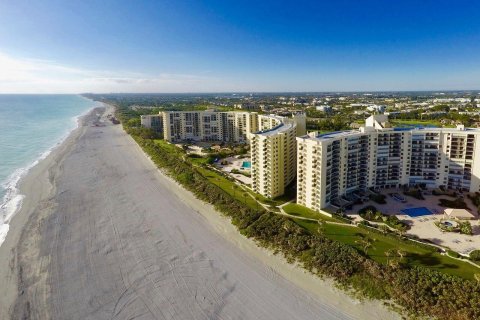 Condo in Jupiter, Florida, 2 bedrooms  № 977105 - photo 10