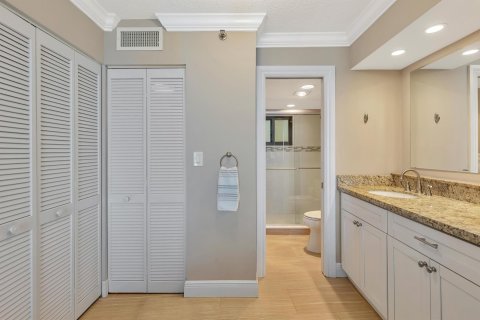 Condo in Jupiter, Florida, 2 bedrooms  № 977105 - photo 22