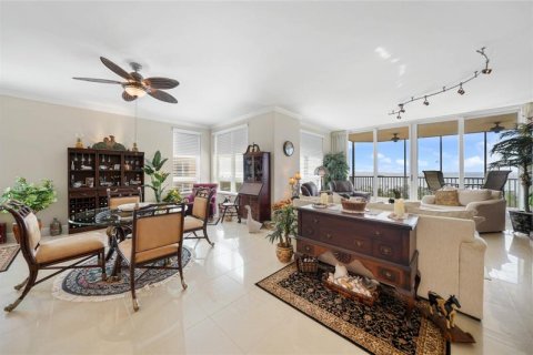 Condominio en venta en Punta Gorda, Florida, 3 dormitorios, 218.41 m2 № 243599 - foto 4