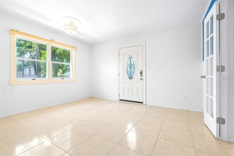 House in Saint Petersburg, Florida 2 bedrooms, 162.39 sq.m. № 1344355 - photo 26