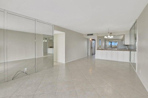 Copropriété à vendre à Boca Raton, Floride: 2 chambres, 101.73 m2 № 1187016 - photo 9