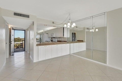 Copropriété à vendre à Boca Raton, Floride: 2 chambres, 101.73 m2 № 1187016 - photo 17