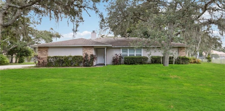 Villa ou maison à Apopka, Floride 4 chambres, 222.97 m2 № 1340082