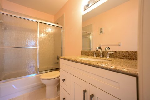 Condominio en venta en Delray Beach, Florida, 2 dormitorios, 104.52 m2 № 1120183 - foto 13