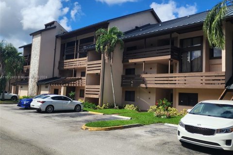 Condominio en venta en Plantation, Florida, 2 dormitorios, 116.13 m2 № 1394859 - foto 2