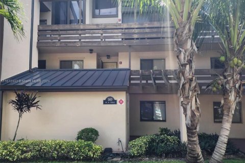 Condominio en venta en Plantation, Florida, 2 dormitorios, 116.13 m2 № 1394859 - foto 3