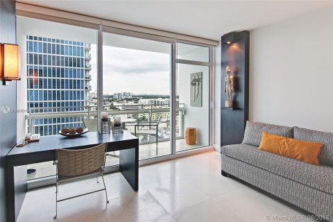 Condo in Miami Beach, Florida, 2 bedrooms  № 1138704 - photo 8