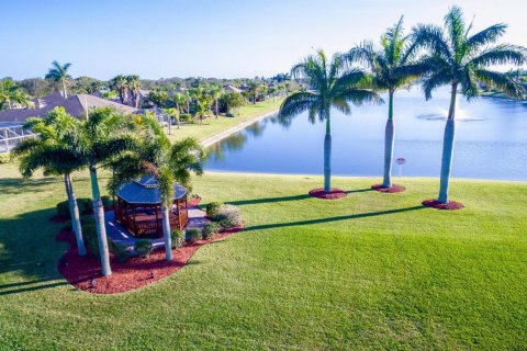 Villa ou maison à vendre à Vero Beach, Floride: 3 chambres, 186.18 m2 № 1207281 - photo 1