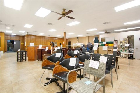 Immobilier commercial à louer à Jacksonville, Floride: 501.67 m2 № 237421 - photo 5