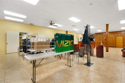 Propiedad comercial en alquiler en Jacksonville, Florida, 501.67 m2 № 237421 - foto 6