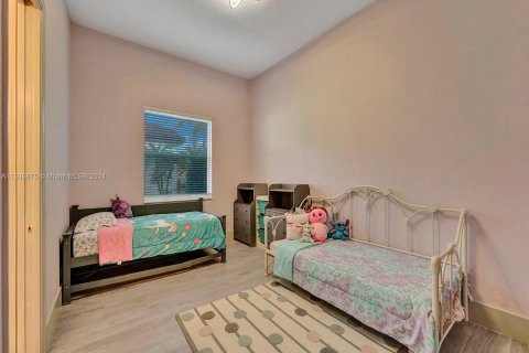 Casa en venta en Cooper City, Florida, 4 dormitorios, 285.95 m2 № 1095448 - foto 22