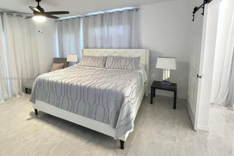 Villa ou maison à vendre à Dania Beach, Floride: 3 chambres, 250.74 m2 № 1132460 - photo 19