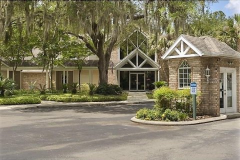 Condo in Gainesville, Florida, 2 bedrooms  № 1379437 - photo 12