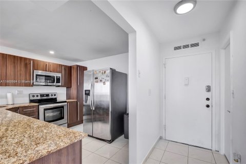 Copropriété à vendre à Aventura, Floride: 1 chambre, 82.4 m2 № 1096962 - photo 3