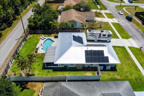 Villa ou maison à vendre à Royal Palm Beach, Floride: 3 chambres, 131.64 m2 № 1146977 - photo 2