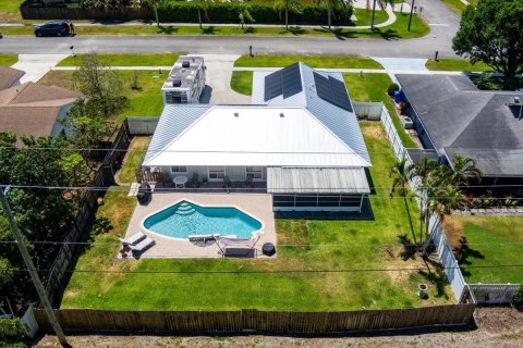 Villa ou maison à vendre à Royal Palm Beach, Floride: 3 chambres, 131.64 m2 № 1146977 - photo 1