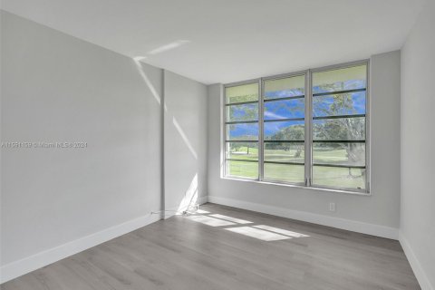 Copropriété à vendre à Pompano Beach, Floride: 3 chambres, 139.35 m2 № 1181354 - photo 27