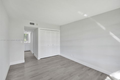 Copropriété à vendre à Pompano Beach, Floride: 3 chambres, 139.35 m2 № 1181354 - photo 7