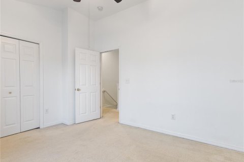 Townhouse in Tampa, Florida 2 bedrooms, 115.2 sq.m. № 1082399 - photo 28