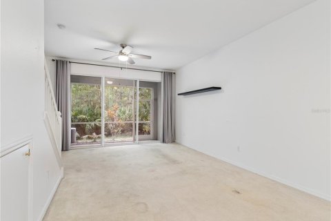 Townhouse in Tampa, Florida 2 bedrooms, 115.2 sq.m. № 1082399 - photo 13