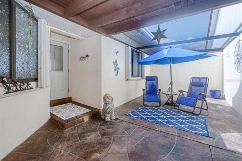 Copropriété à vendre à Punta Gorda, Floride: 2 chambres, 124.49 m2 № 1301541 - photo 4