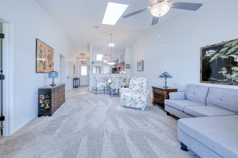 Copropriété à vendre à Punta Gorda, Floride: 2 chambres, 124.49 m2 № 1301541 - photo 13