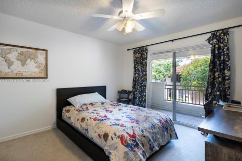 Adosado en venta en Pinecrest, Florida, 3 dormitorios, 175.77 m2 № 1153586 - foto 20