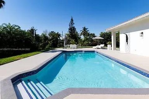 Casa en venta en Southwest Ranches, Florida, 4 dormitorios, 297.01 m2 № 816117 - foto 17